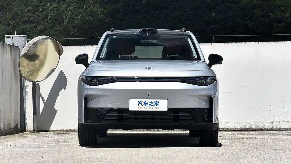 Leapmotor O‘zbekiston bozoriga qaytmoqda