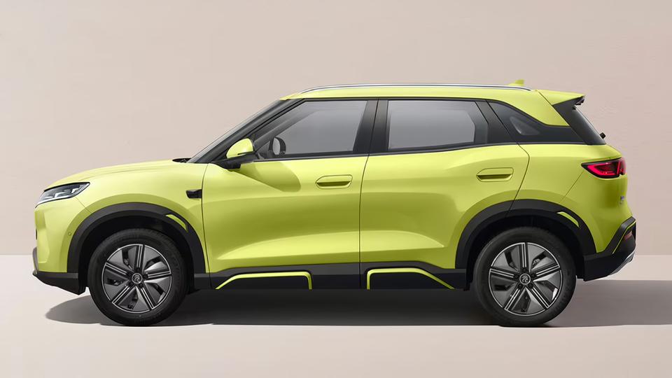 BYD представила обновлённый Yuan Up