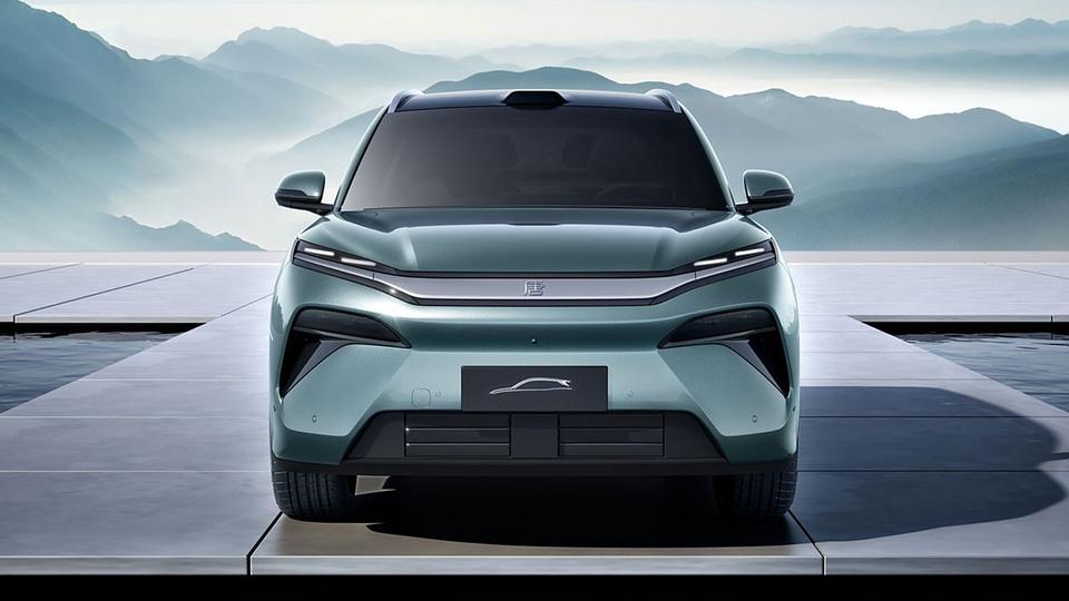 Yangi BYD Han salonlari qanday bo‘ladi