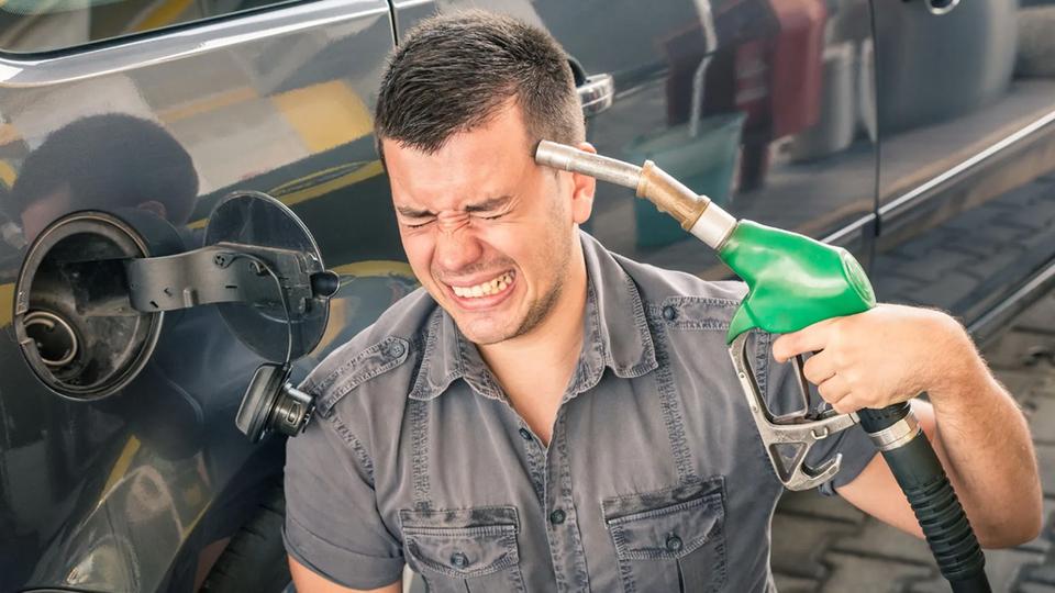 Yoqilg‘i quyish shoxobchasida sifatsiz benzin quyilgan bo‘lsa nima qilish kerak?