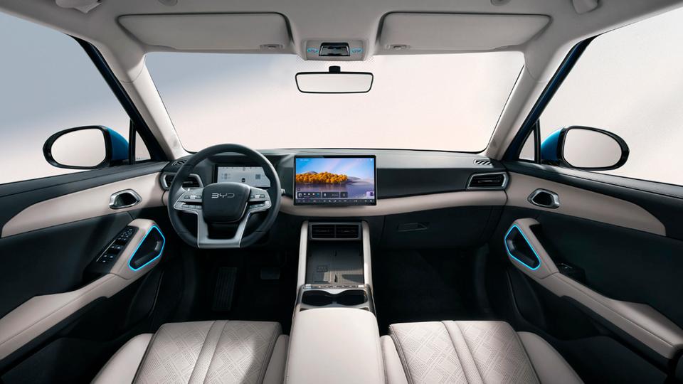 Гибридный BYD Yuan Up DM-i выходит на рынок Узбекистана