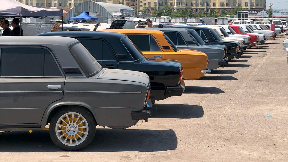 Авторынок Узбекистана просел в августе