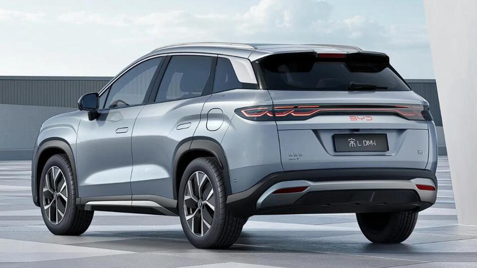 Yangi BYD Song L DM-i krossoverining birinchi fotosuratlari