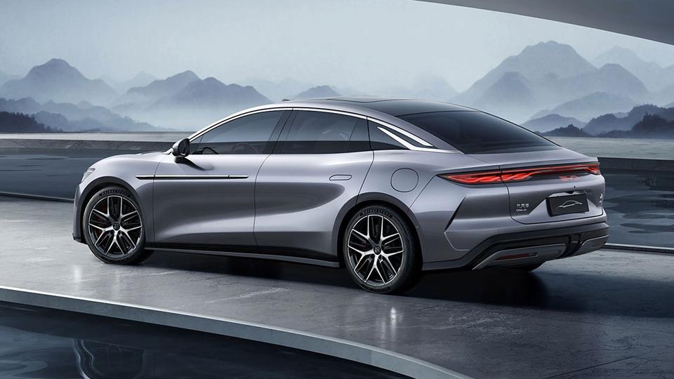 Yangi BYD Han salonlari qanday bo‘ladi