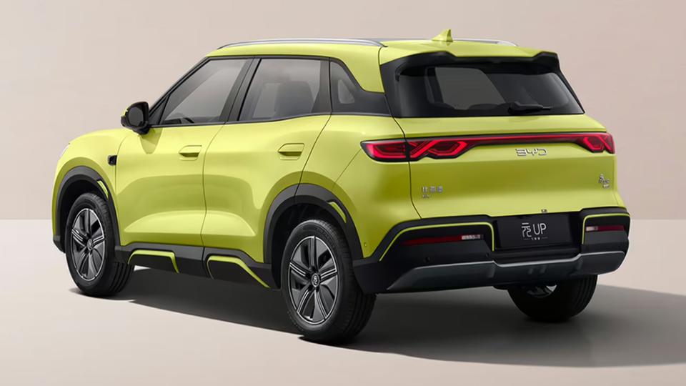 BYD представила обновлённый Yuan Up