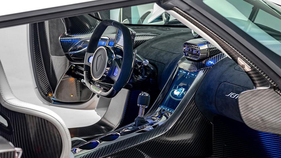 Top dunyodagi eng tez avtomobillar