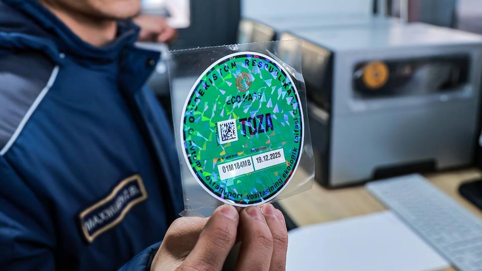 В 2026 году в Ташкенте все авто должны получить экостикеры