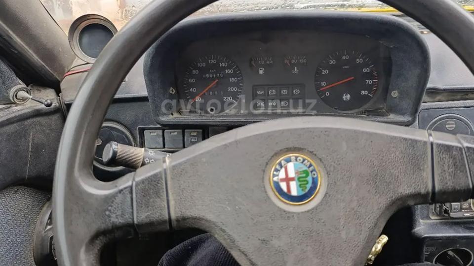 Редкие авто в продаже на Avtoelon.uz: Alfa Romeo 33 за $1800