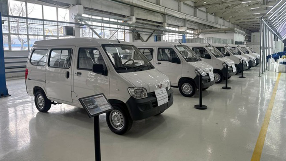 O‘zbekistonda Wuling N111 mikrovenini ishlab chiqarish yo‘lga qo‘yildi