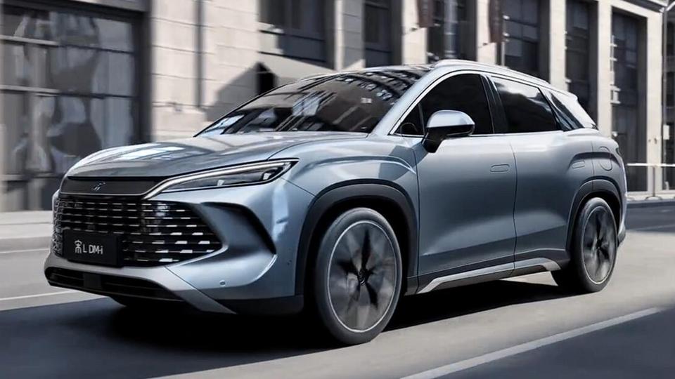 Yangi BYD Song L DM-i krossoverining birinchi fotosuratlari