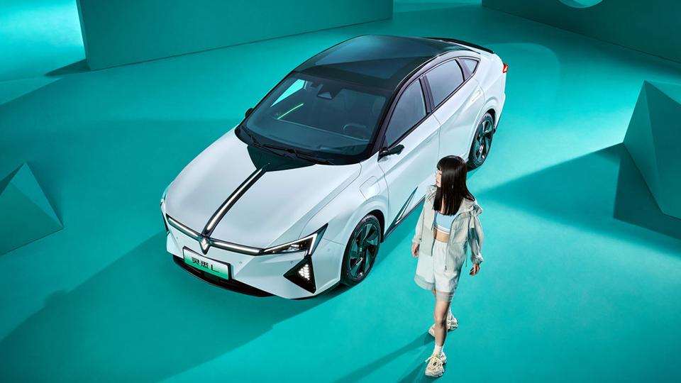 Honda Crider yaratuvchilaridan: salonida beshta ekranli yangi elektromobil