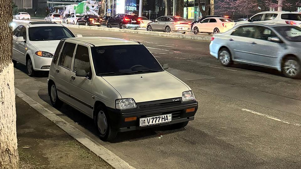 Красивые автономера в Узбекистане: как купить на аукционе в 2025 году