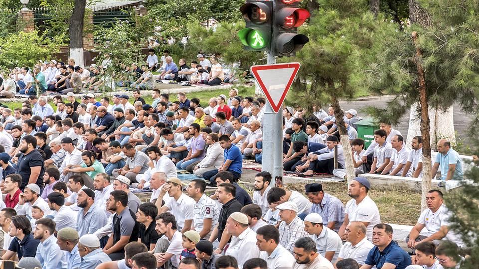 В Рамадан усилят патрулирование дорог по всему Узбекистану