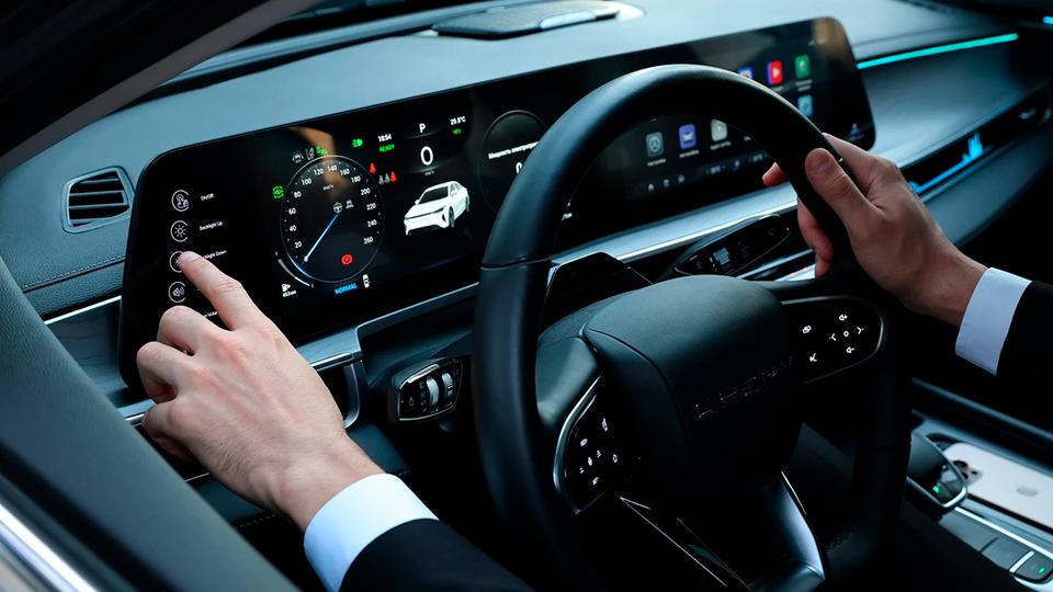 O‘zbekistonda gibrid Chery Arrizo 8 avtomobili taqdim qilindi