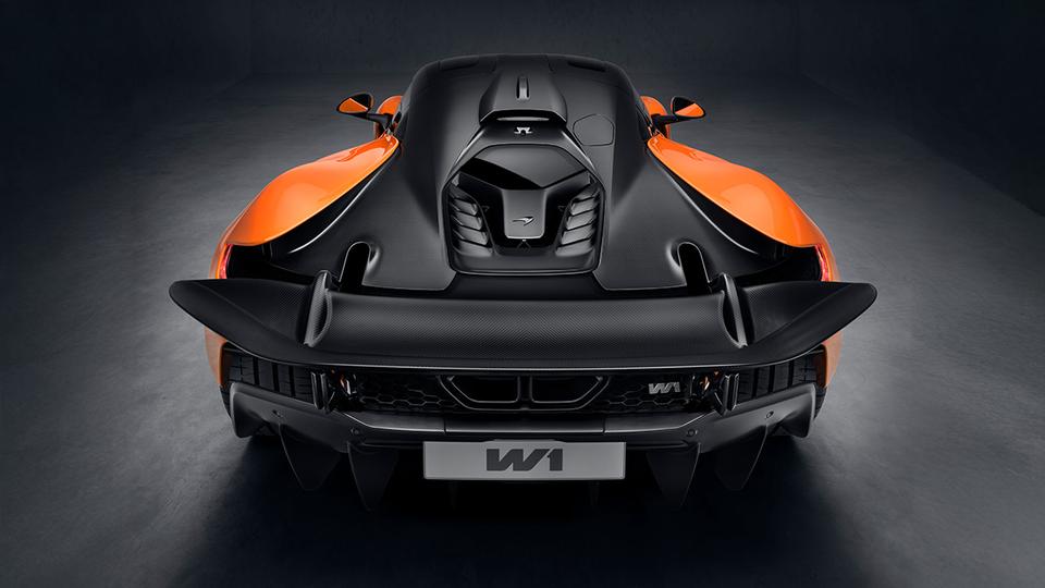 McLaren показала самый мощный дорожный автомобиль в истории компании