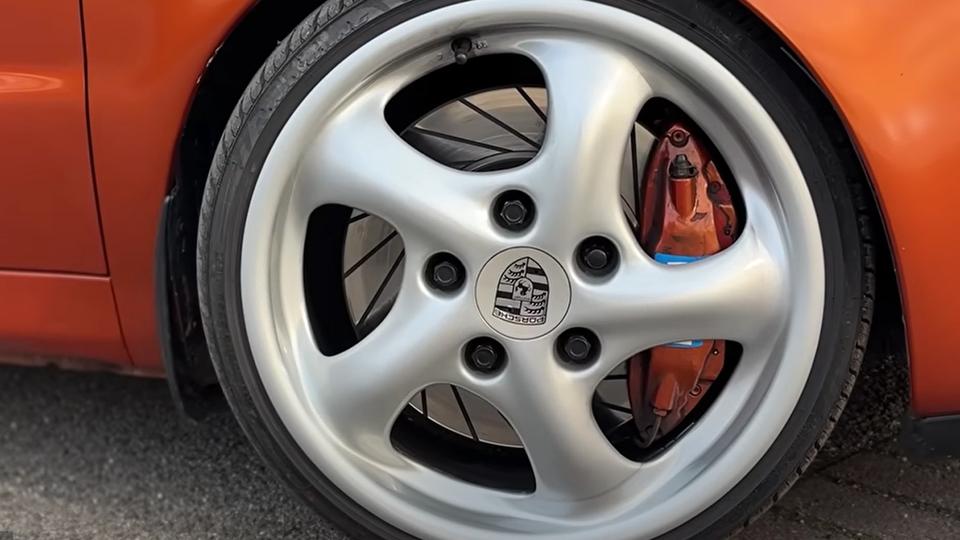 В Daewoo Matiz установили мощный двигатель