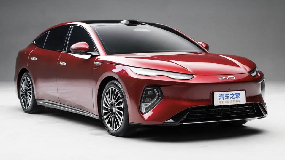BYD yangi 5 metrli sedanni taqdim etdi