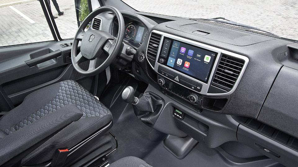 В Узбекистане представили новую марку Dost для коммерческих авто