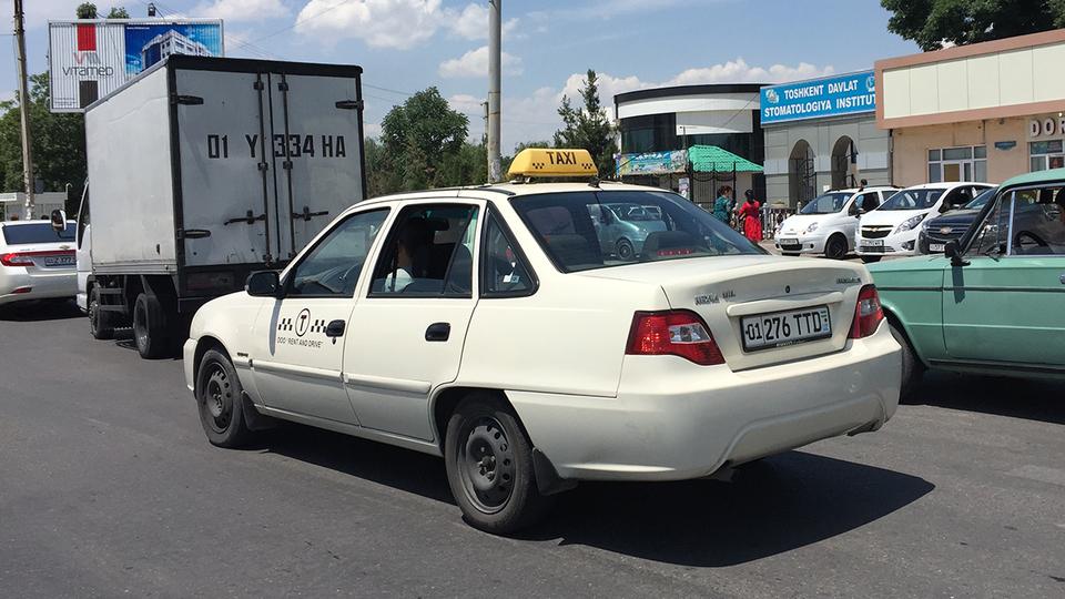 В Узбекистане авто старше 15 лет могут не допустить к такси
