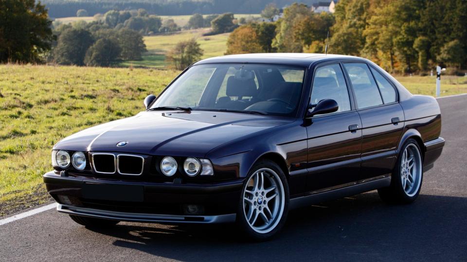 10 000 dollargacha bo‘lgan BMW. O‘zbekistonda nima sotib olish mumkin?