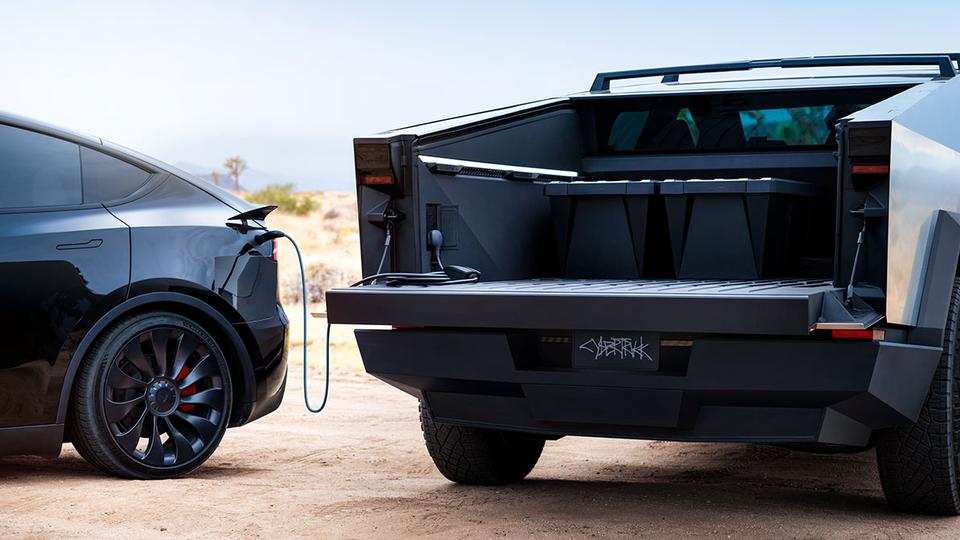 В Узбекистане появился первый Tesla Cybertruck