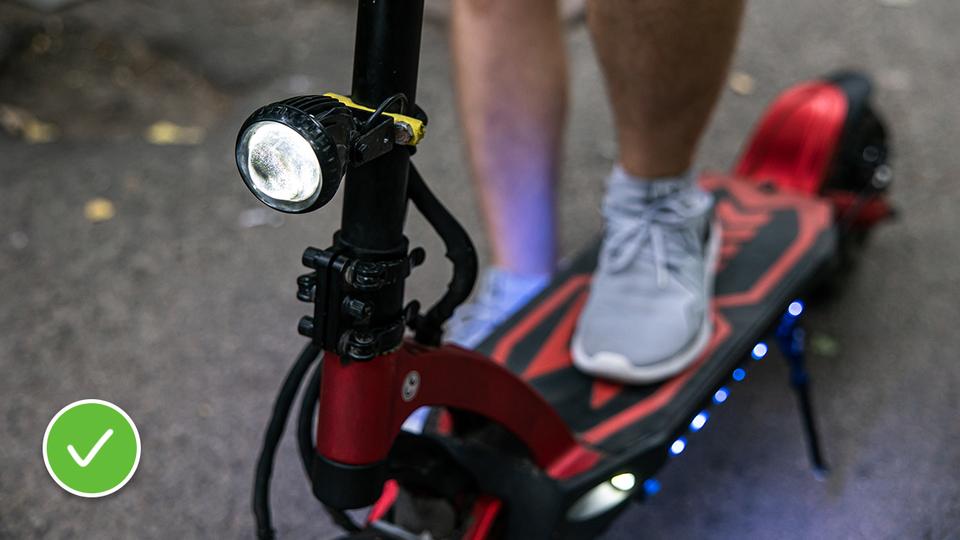 В Узбекистане ввели новые дорожные знаки