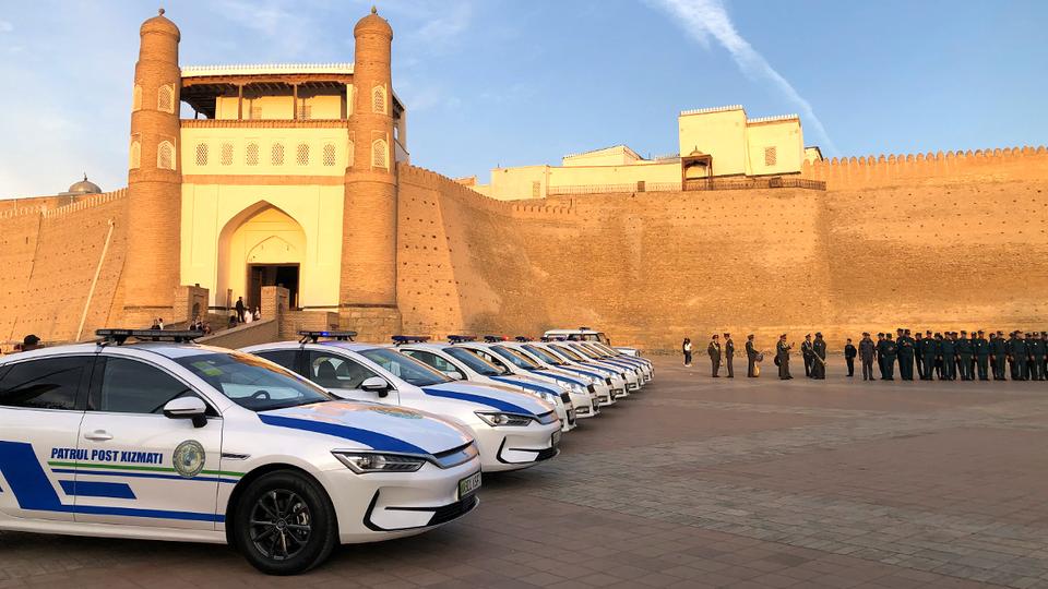 Xitoyda elektromobillar va gibrid avtomobillariarzonlashdi