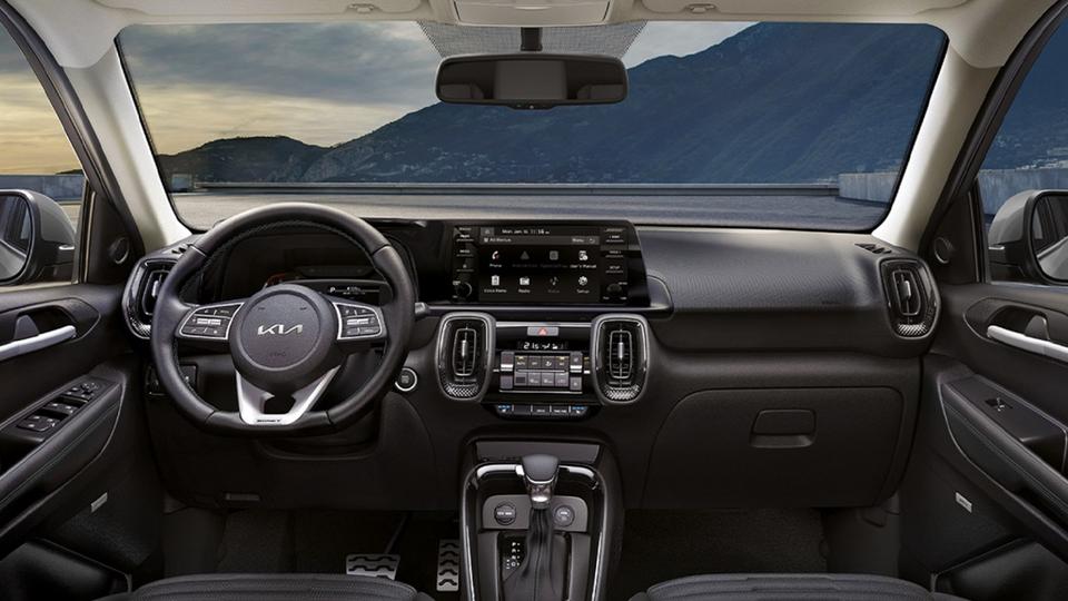 Jizzaxda 20 minginchi Kia Sonet ishlab chiqarildi