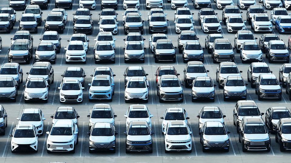 Растаможка автомобилей в Узбекистане стала дороже