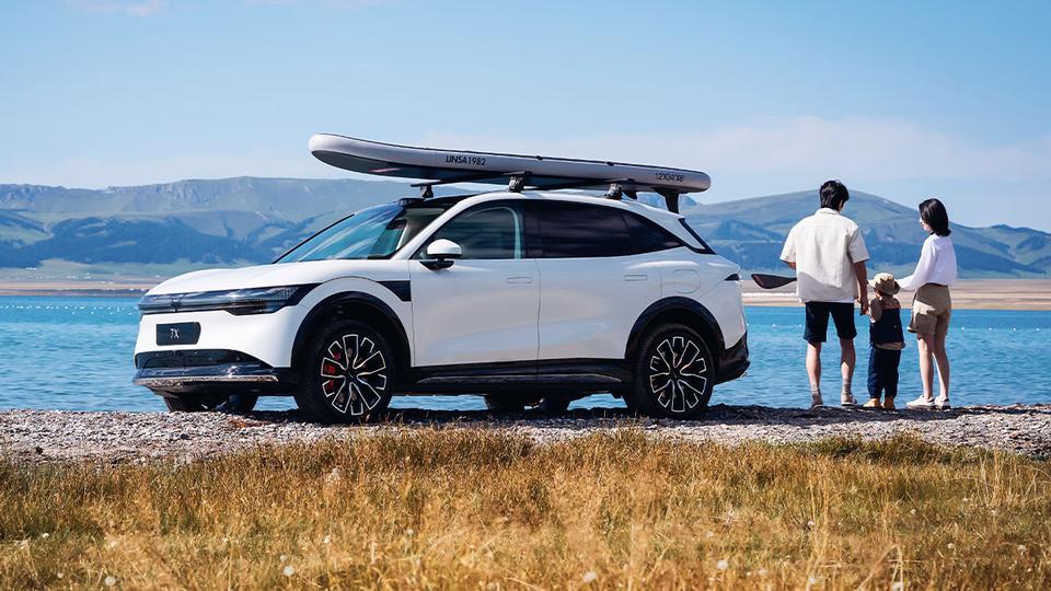 Новый электрокроссовер Zeekr 7Х: что о нём известно?