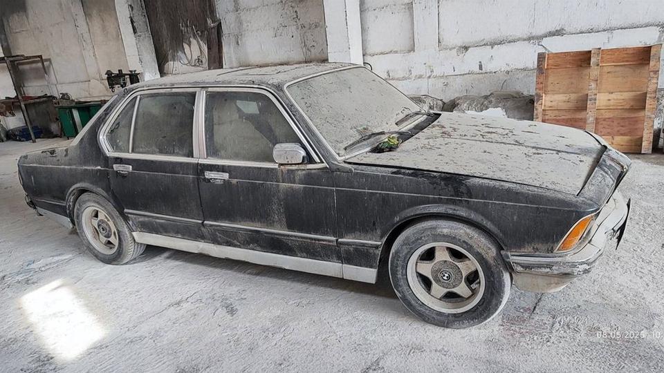 Редкая «семёрка» BMW в продаже на Avtoelon.uz