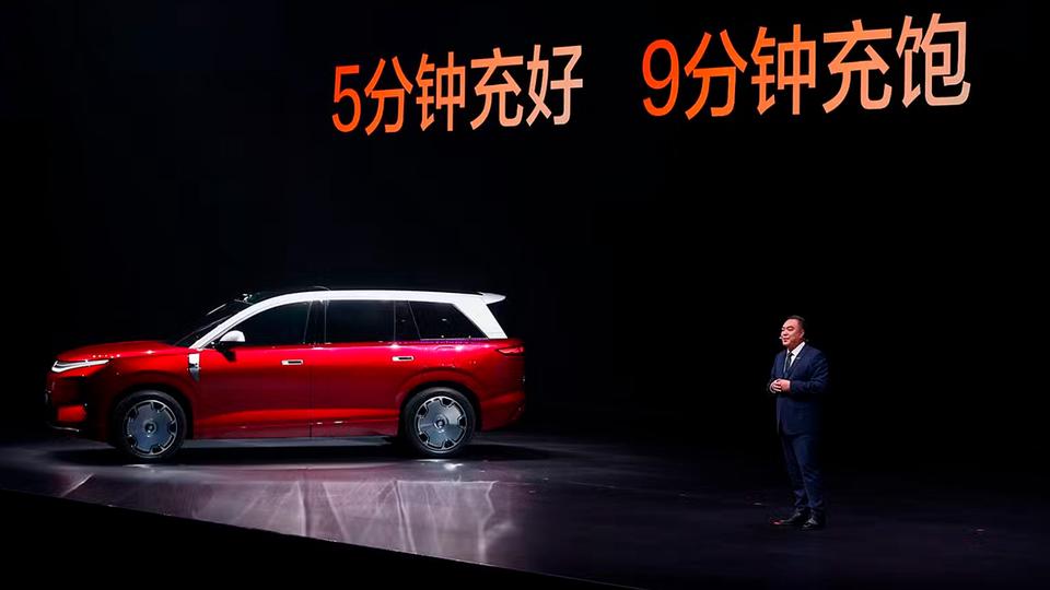 У BYD появился флагманский внедорожник