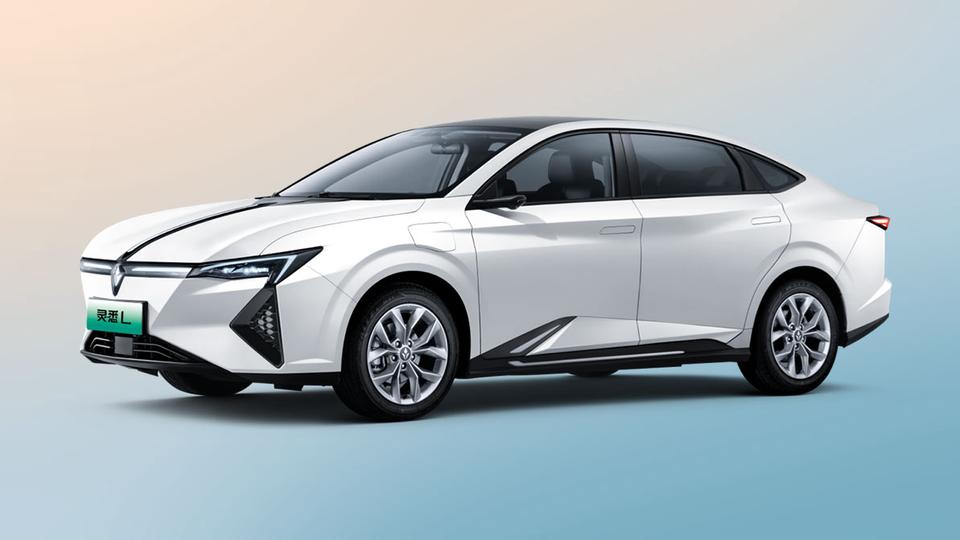 Honda Crider yaratuvchilaridan: salonida beshta ekranli yangi elektromobil