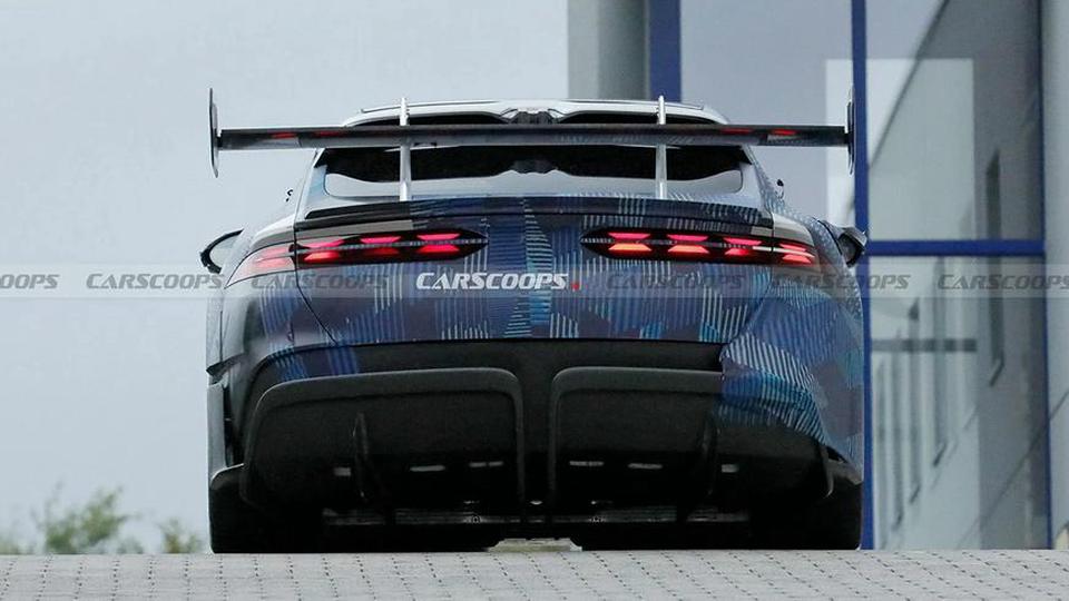 BYD avtomobili 1,7 soniyada 100 km/soat tezlikka erisha oladi