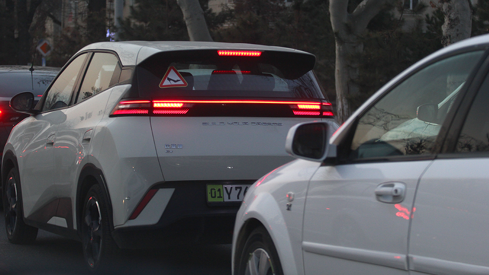 Узбекистанцы активнее пересаживаются на электромобили