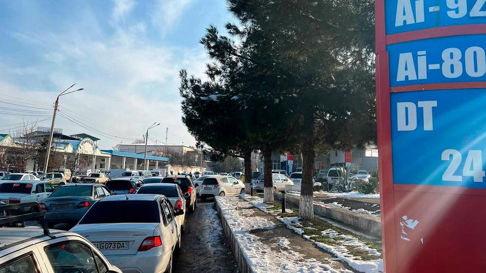 O‘zbekiston hukumati Yandex.Taxi narxlarini pasaytirishni talab etdi