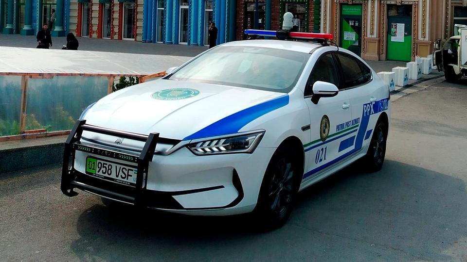 O‘zbekistonda AQSh patrul xizmati kabi jihozlangan Cobalt avtomobillari paydo bo’ldi