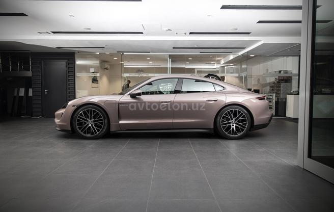 Porsche Tycan