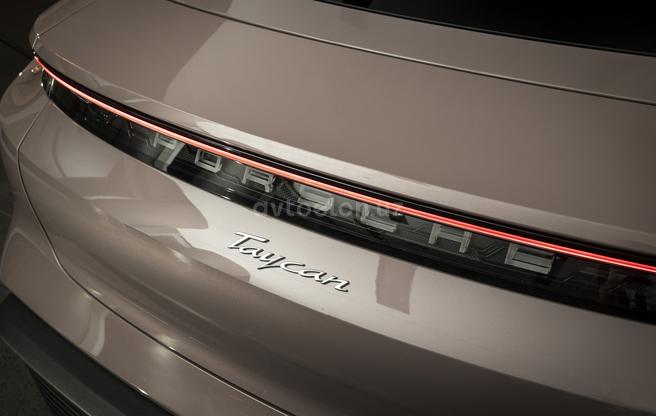 Porsche Tycan