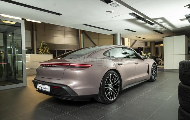 Porsche Tycan