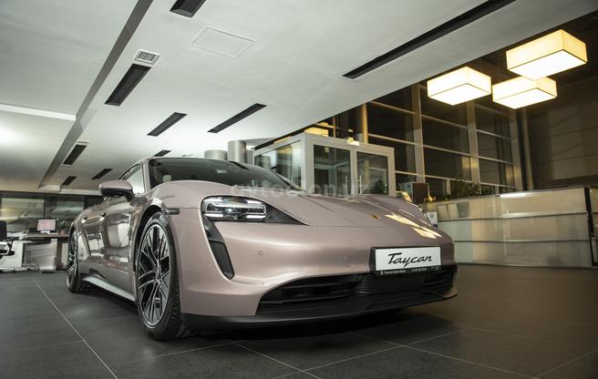 Porsche Tycan