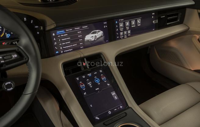 Porsche Tycan