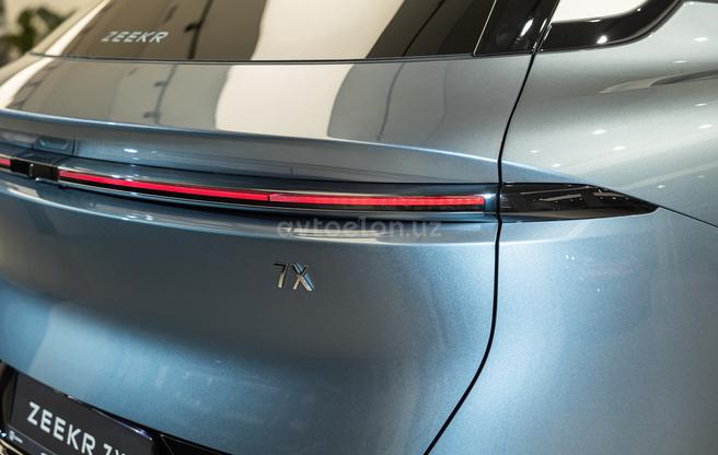 Zeekr 7x
