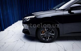 Dong Feng Aeolus Shine