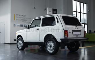 LADA Niva Legend