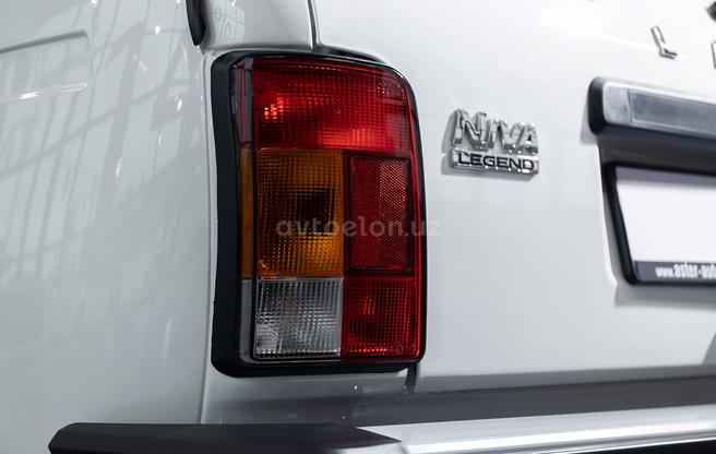 LADA Niva Legend