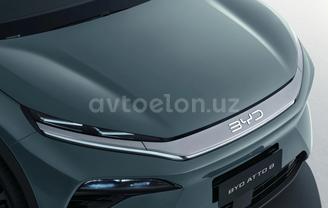 BYD Atto 8