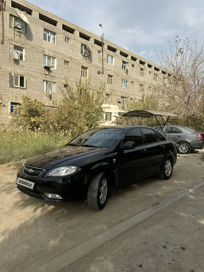 Chevrolet Gentra,  3 позиция