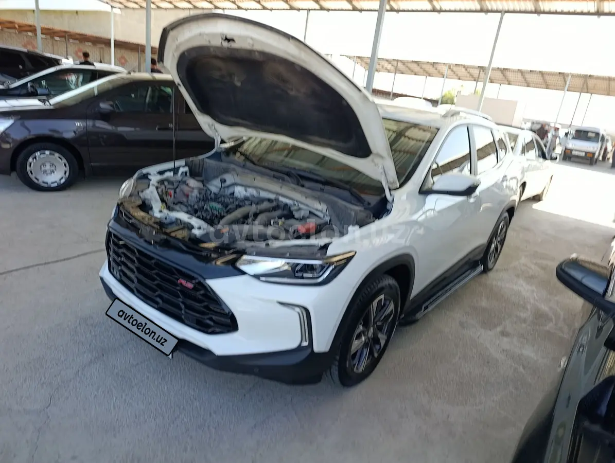 Chevrolet Tracker,  3 позиция