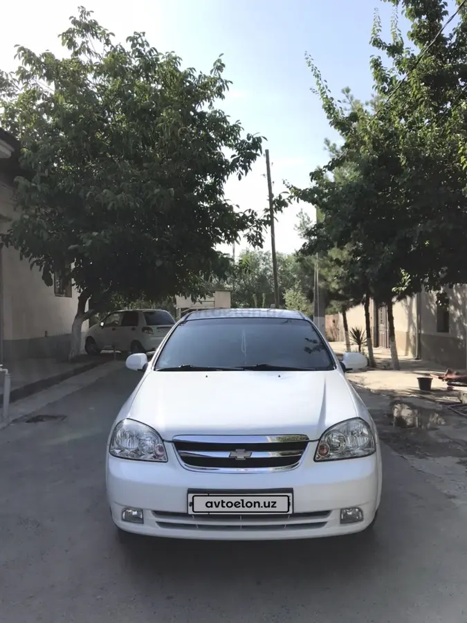 Chevrolet Lacetti,  2 позиция